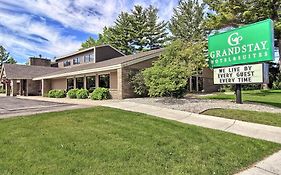 Grandstay Hotel & Suites of Traverse City